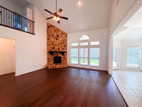3rd image of 4305 Curlew Ln