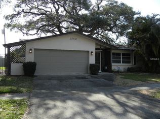 1710 Woodridge Dr, Clearwater, FL 33756