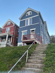 4338 Vine St, Cincinnati, OH, 45217