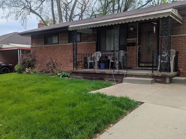 366 Linda Vista Dr, Pontiac, MI 48342
