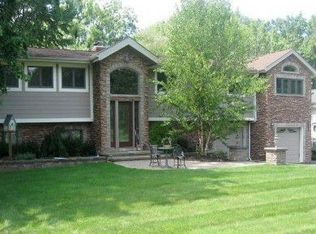 41 Long Meadow Dr, New City, NY 10956