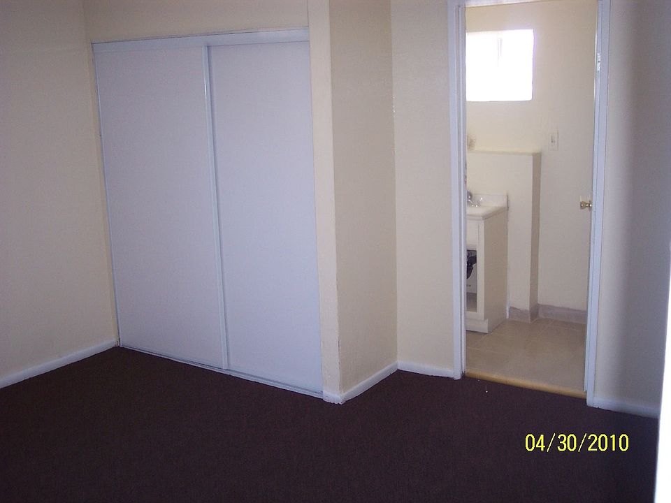 2nd image of 1118 N Mulberry Ave #B