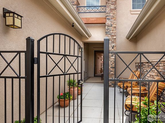 2nd image of 2936 Casalon Cir