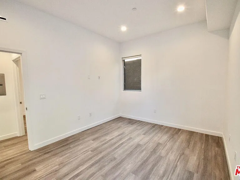 2016 Rodney Dr #103 — Photo 22