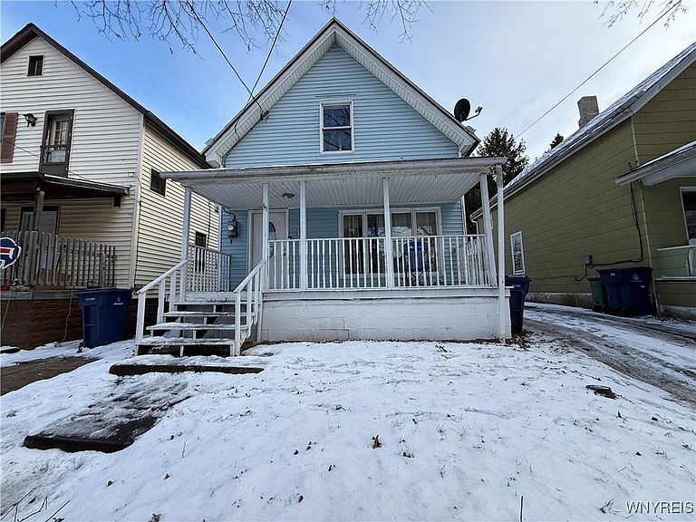 Listing photo 2