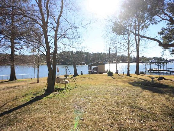 4th image of 15845 Cedar Bay Dr