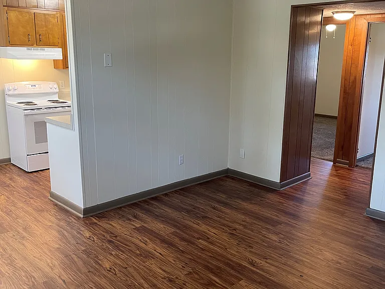 539 E Morgan St #B5 — Photo 8
