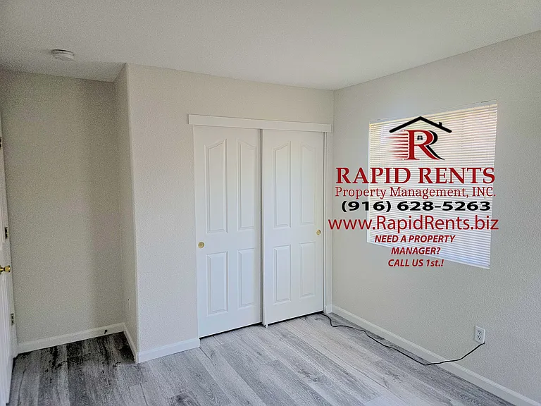 4900 Trouville Ln — Photo 13