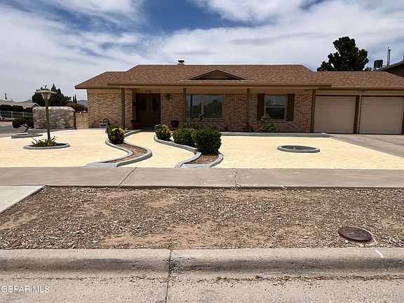 3rd image of 8501 Darlina Dr