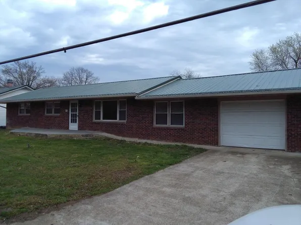 805 Broadway St, Waynesville, MO 65583