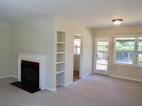 2nd image of 1865 Catherine St