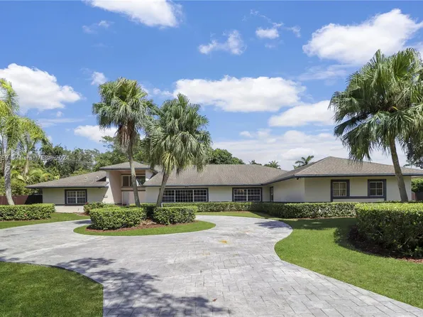 16889 SW 73rd Ct, Palmetto Bay, FL 33157