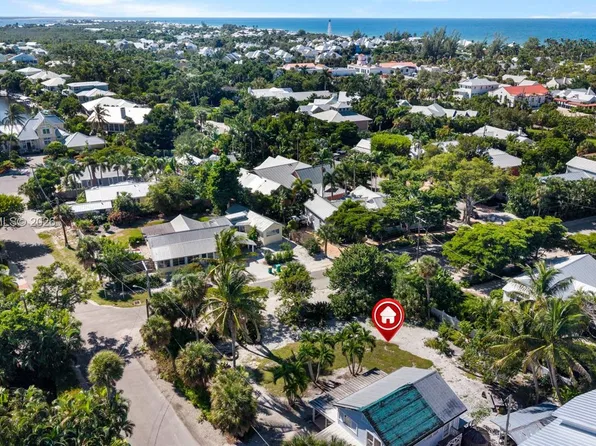 311 Tarpon Ave, Boca Grande, FL 33921