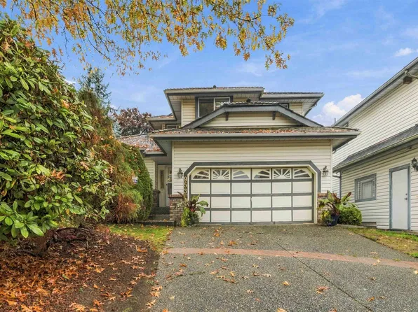 953 Captain Ct, Pt Coquitlam, BC V3C 5P2