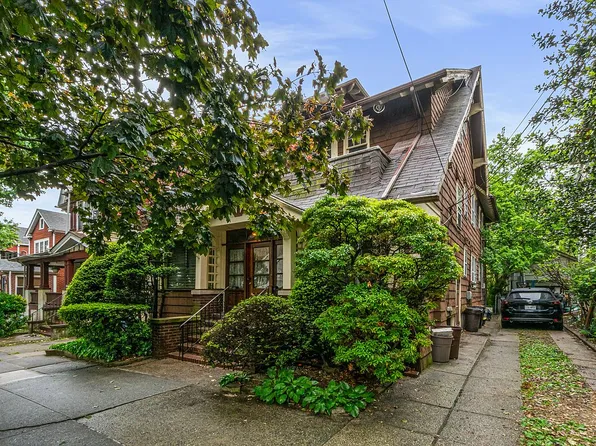 85-30 86th St, Woodhaven, NY 11421