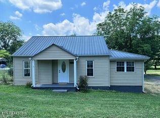 324 Collins St, Niota, TN 37826