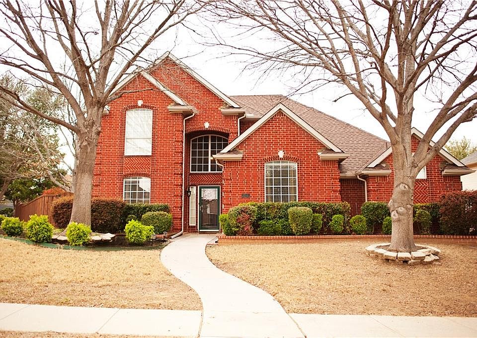1st image of 903 Brittany Dr