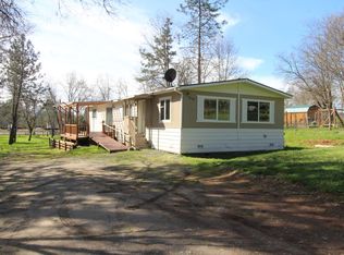 355 Verde Ln, Merlin, OR 97532