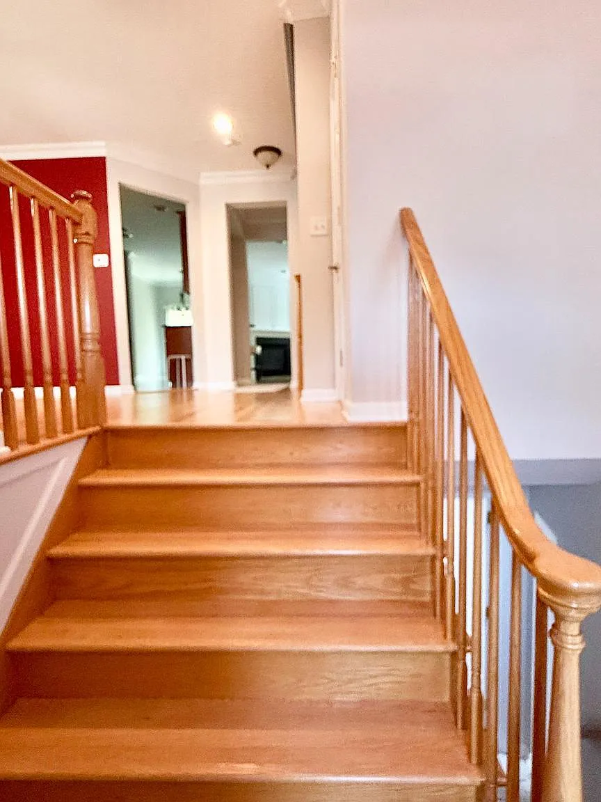 2 bed, 2.5 bath, 2070 sqft, $3,800 — Photo 4