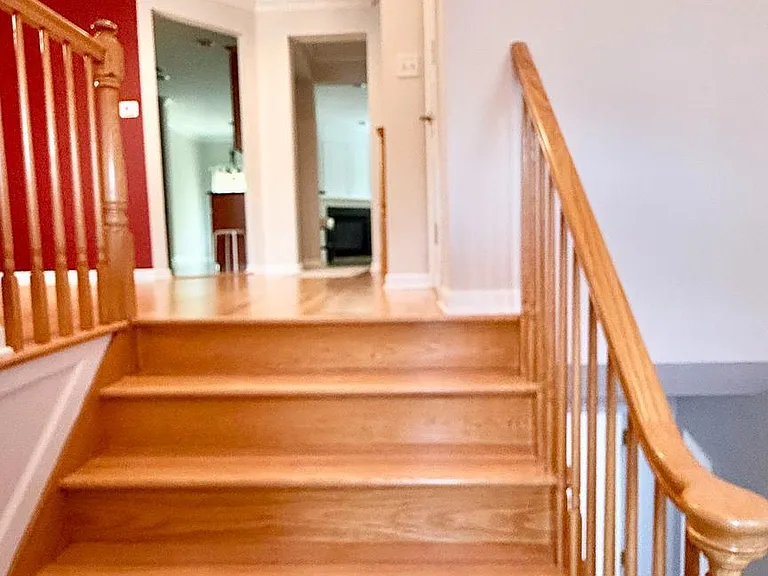 40 Truman Ave — Photo 4