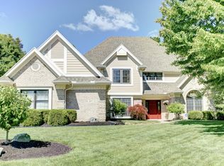 371 N Ashleaf Ln, Beavercreek, OH 45440
