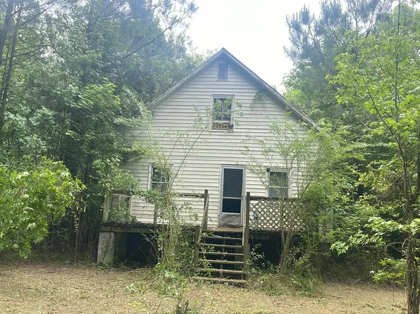 7937 Dividing Creek Rd, Pocomoke City, MD 21851