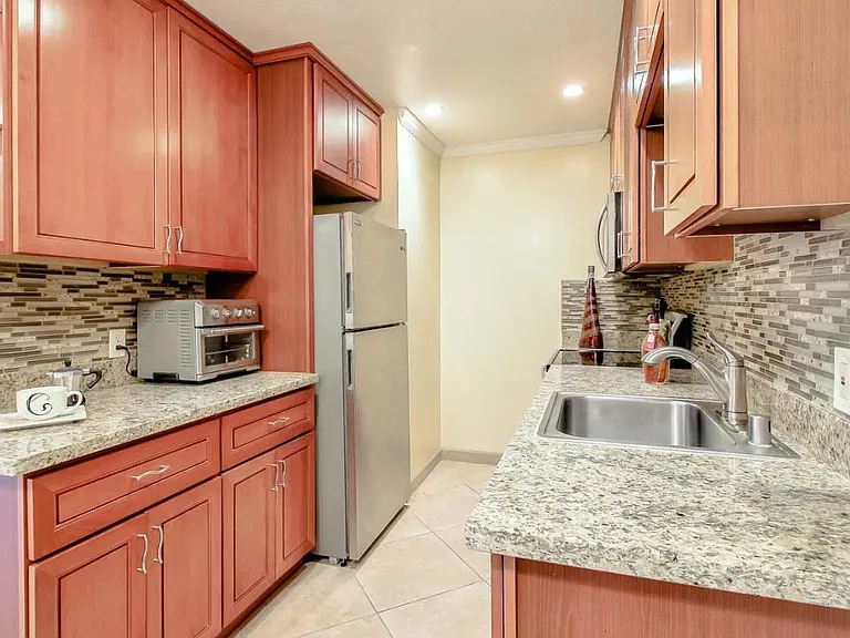 292 Tradewinds Dr #3 — Photo 8