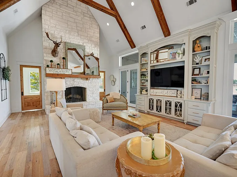 6500 Montero Ln — Photo 4