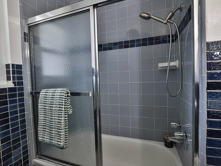 20087 Pacifica Dr — Photo 11