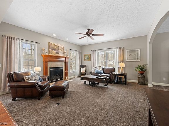 4th image of 10960 Eden Park Dr