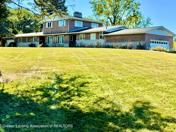 671 Dart Rd, Mason, MI 48854