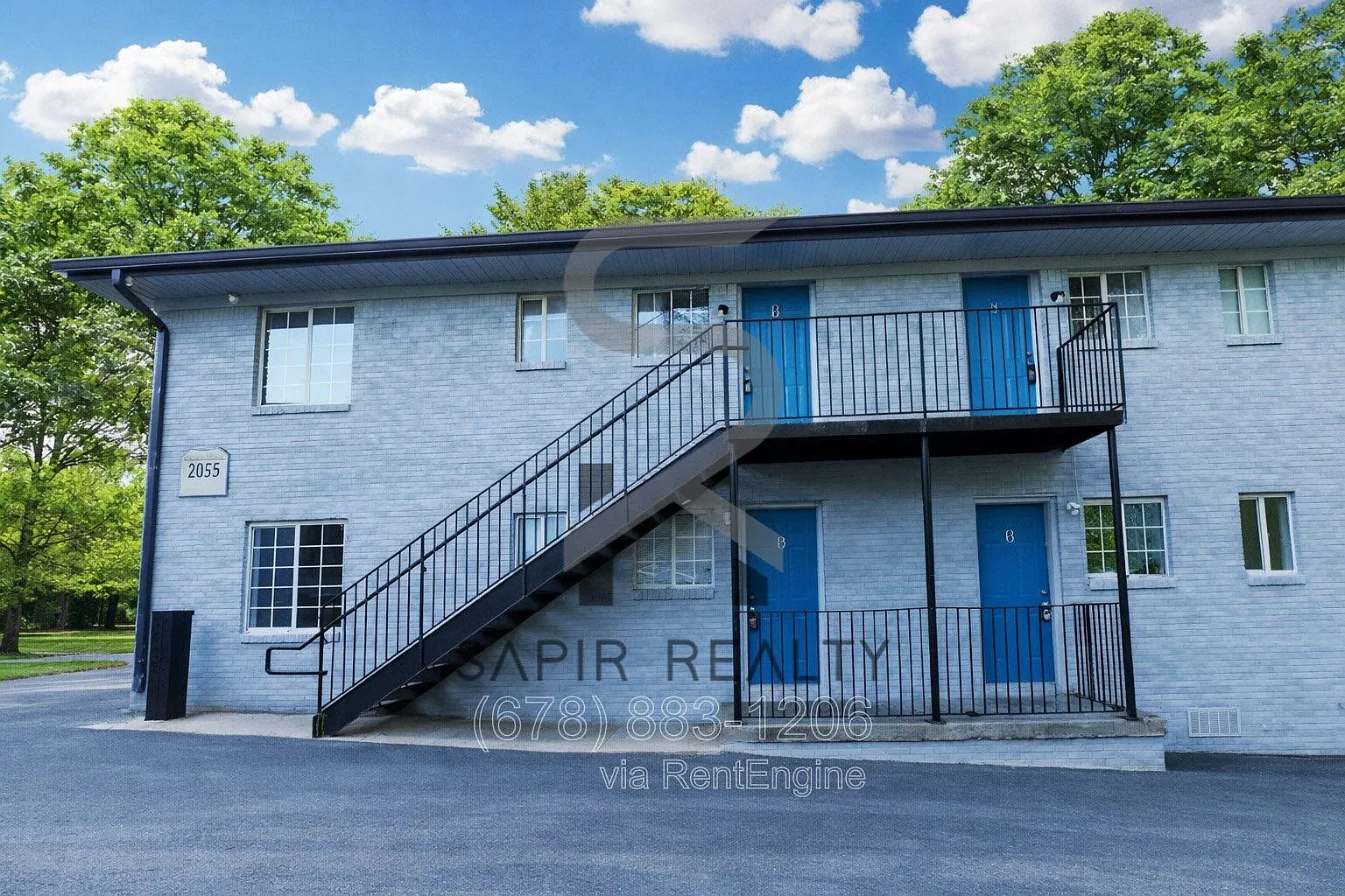 2 bed, 1.5 bath, 760 sqft, $950 — Photo 2