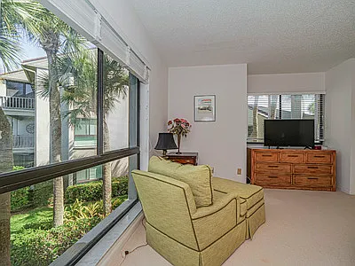 1001 Bay Rd #205 — Photo 7