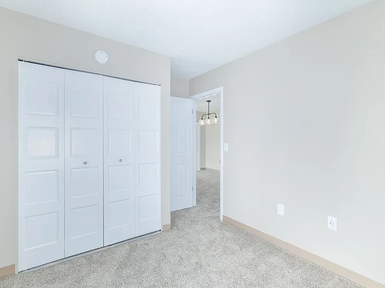Mount Vernon Apartments — Photo 11