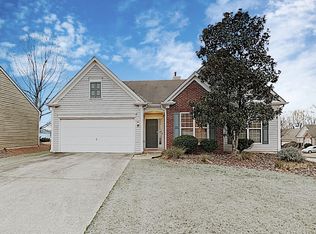 6455 Waveland Dr, Cumming, GA 30040