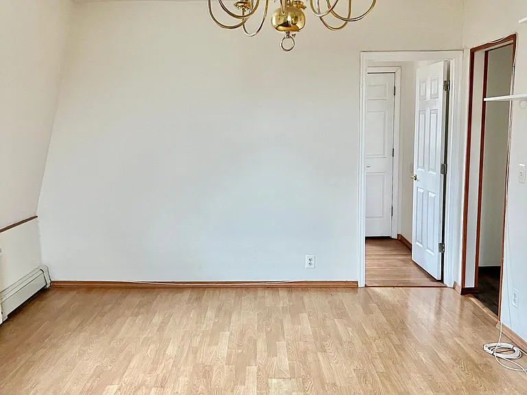 210 Union Ave #3A — Photo 4
