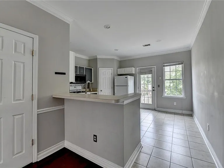 3187 Mill Springs Cir — Photo 8