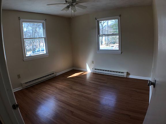 5th image of 346 Brown St #2R