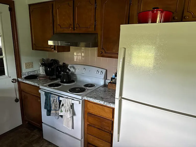 163 River Dr — Photo 4