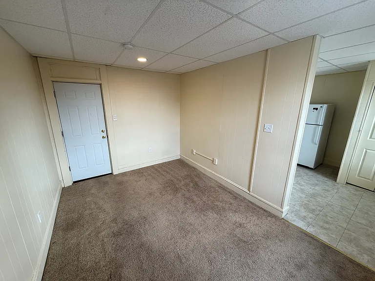 253 N York Street — Photo 13