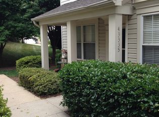 43335 Greyswallow Ter, Ashburn, VA 20147