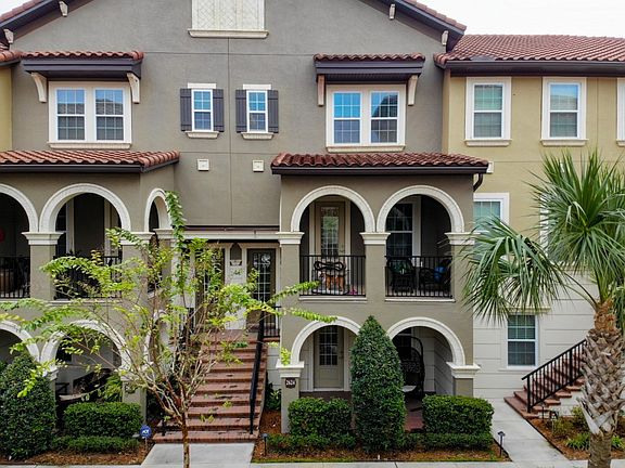 2nd image of 2624 Lobelia Dr