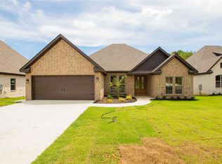 420 Wiregrass Way, Jonesboro, AR 72401