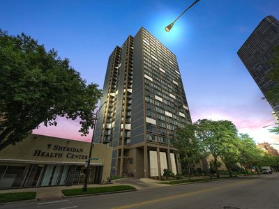 5320 N Sheridan Rd APT 2304, Chicago, IL, 60640