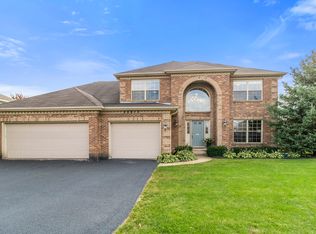 26815 Ashgate Xing, Plainfield, IL 60585