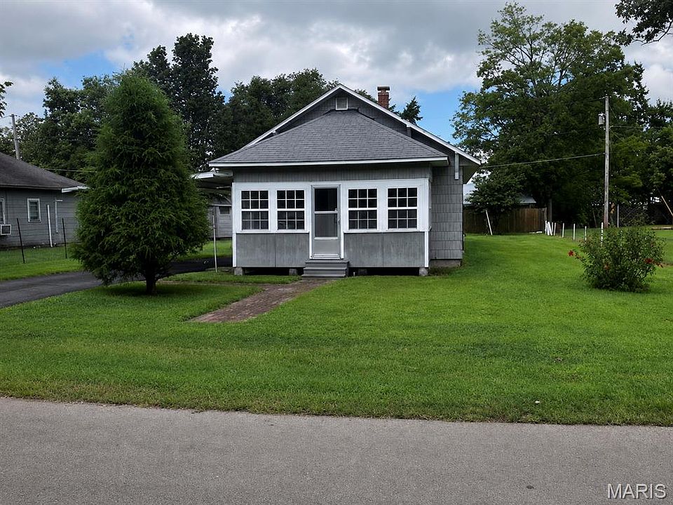 1st image of 504 Sarff Ave