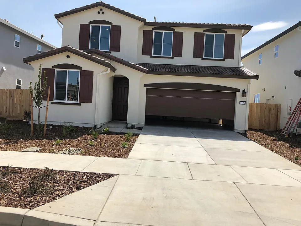 3126 Feather Rd