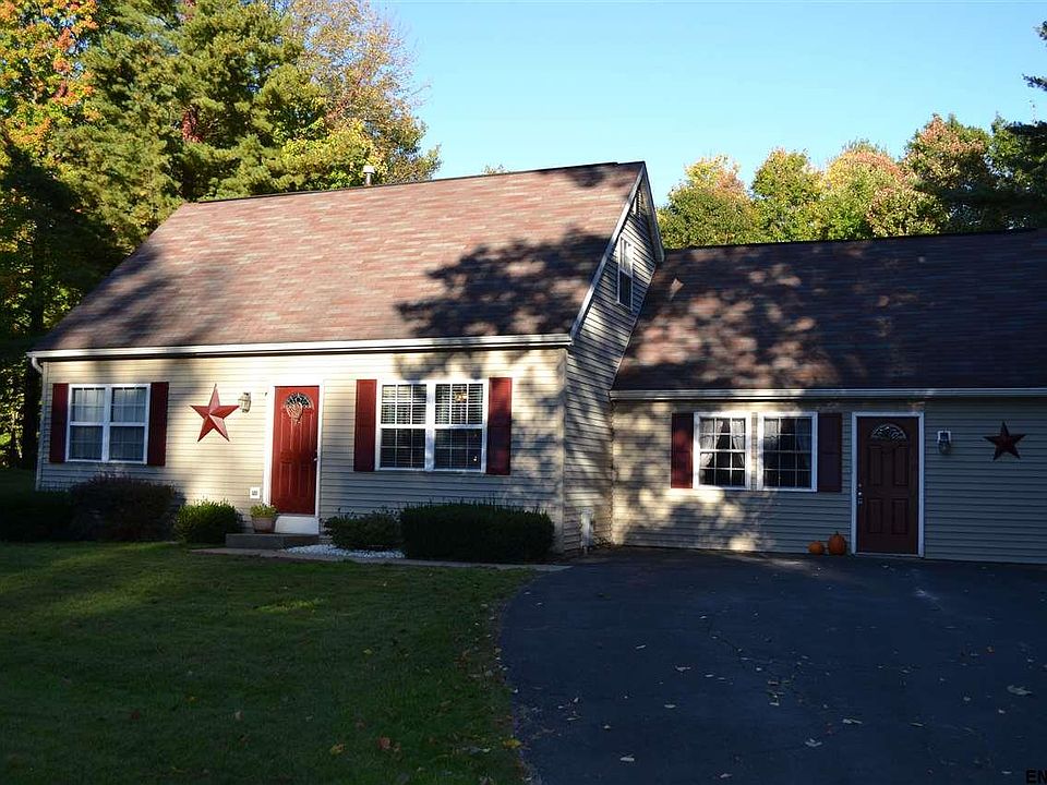 1st image of 19 Schuyler Way