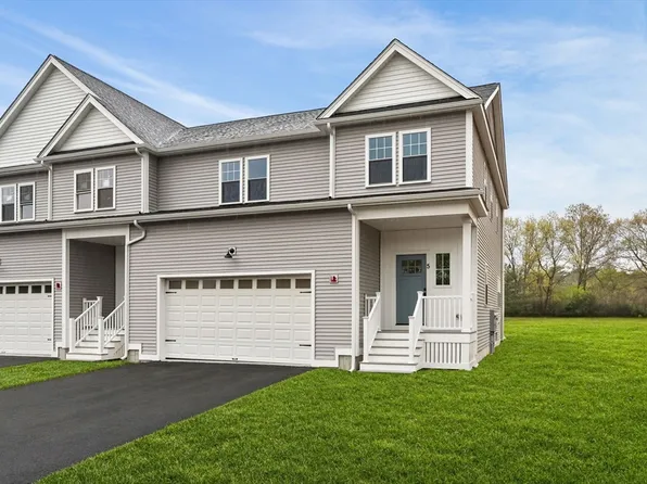 1 Whitman Cir #1, Bellingham, MA 02019