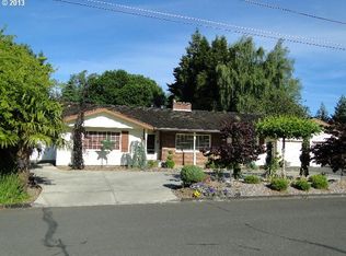 450 Smith Dr, Woodburn, OR 97071